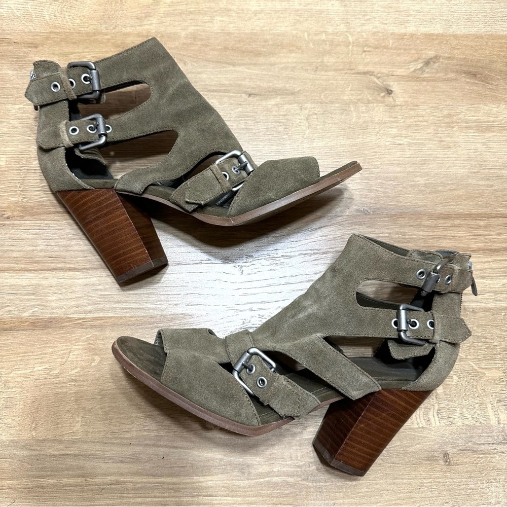 Marc Fisher Calinda Buckle Gladiator Open Toe Sandal